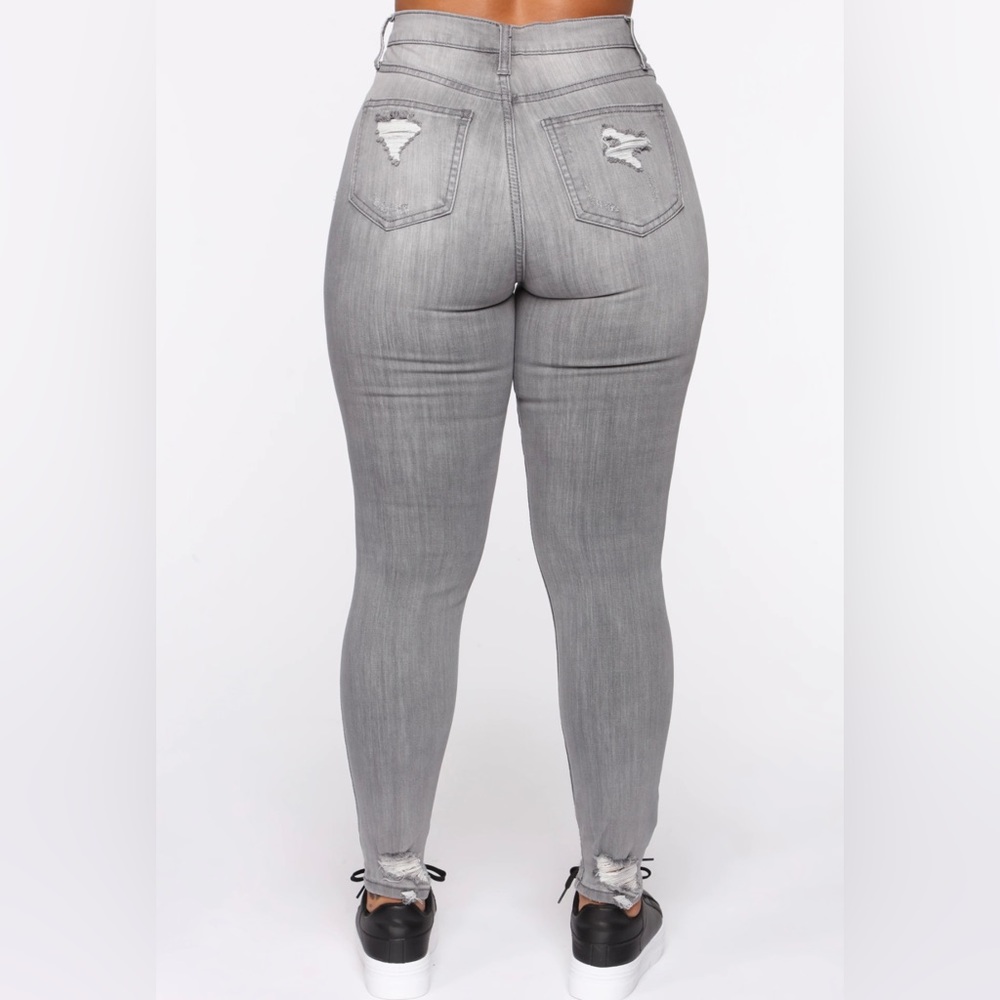 Fashion nova jeans
